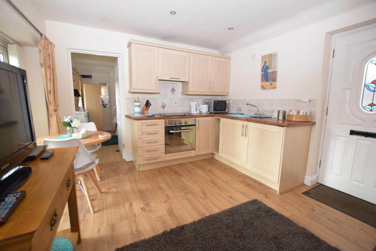 Little Rushbrook Cottages Tanworth Esterno foto
