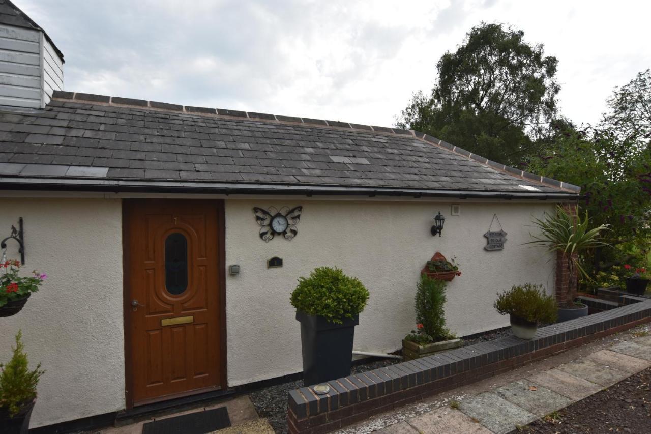 Little Rushbrook Cottages Tanworth Esterno foto